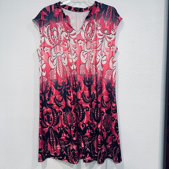 Reborn New York Dress Knee Length Pink MultiColor Stretch Cap Sleeves Womens 1X - Picture 1 of 7